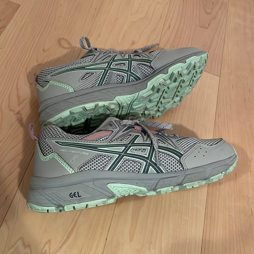 ASICS Running Shoes